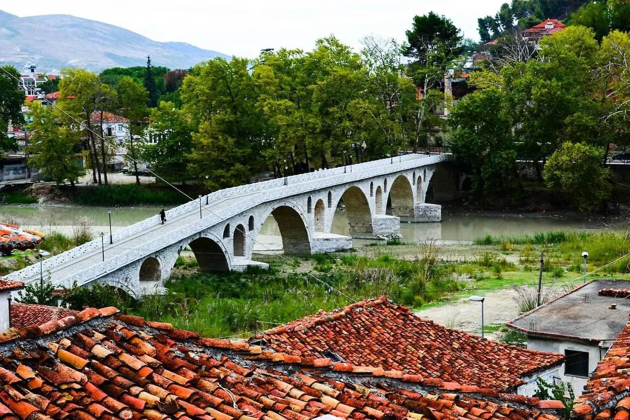 Romeo's Guest House Berat