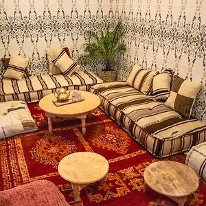 https://riad-fz-marrakech.marrakeshhotelsmorocco.com